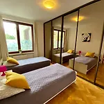 Center Warsaw - Apartmenty Jana Pawla II *