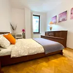 Center - Apartmenty Jana Pawla Ii * Varsó