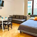 Apartman Center - Apartmenty Jana Pawla Ii Varsó