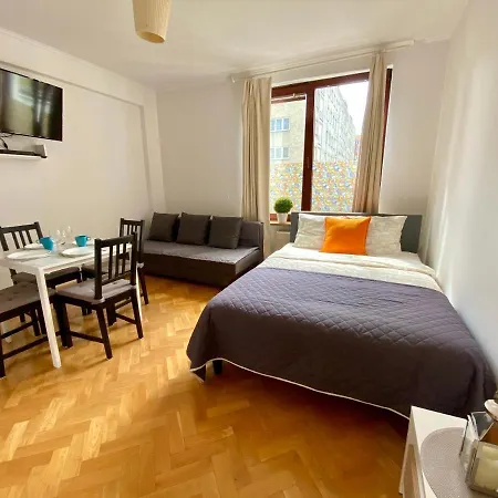 Center Warsaw - Apartmenty Jana Pawla II