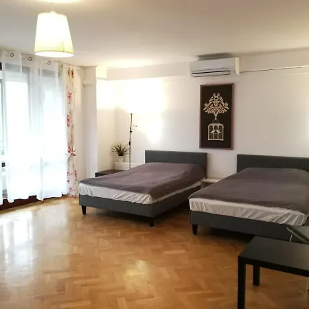 Center Warsaw - Apartmenty Jana Pawla II *