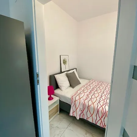 Center Warsaw - Apartmenty Jana Pawla II *