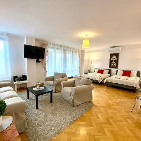 Center Warsaw - Apartmenty Jana Pawla II * Warsaw