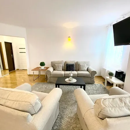Center Warsaw - Apartmenty Jana Pawla II Warsaw
