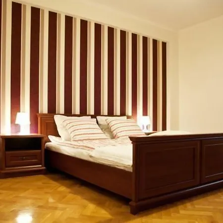 Center - Apartmenty Jana Pawla Ii Апартаменты