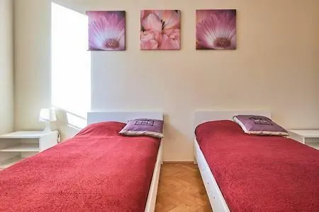Center - Apartmenty Jana Pawla Ii Apartman Varsó